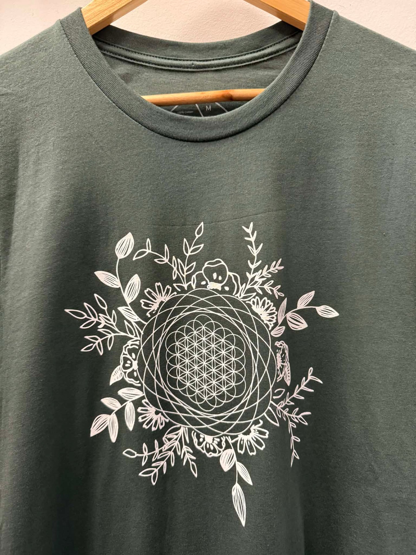Eco dye T-shirt in forest green