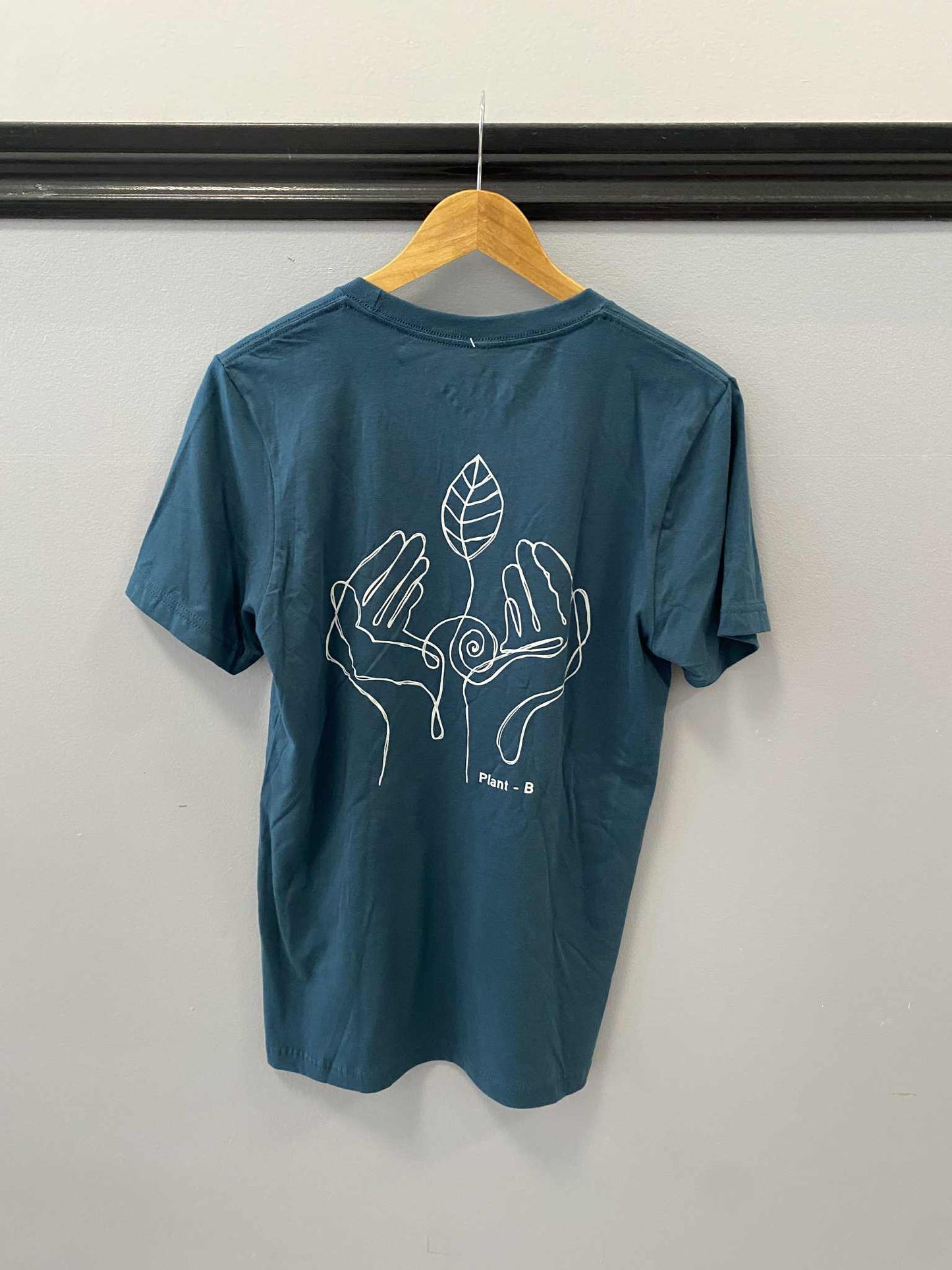 Short sleeve tee in deep teal